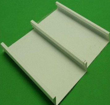 铝单板、铝塑复合板和铝蜂窝板的对比